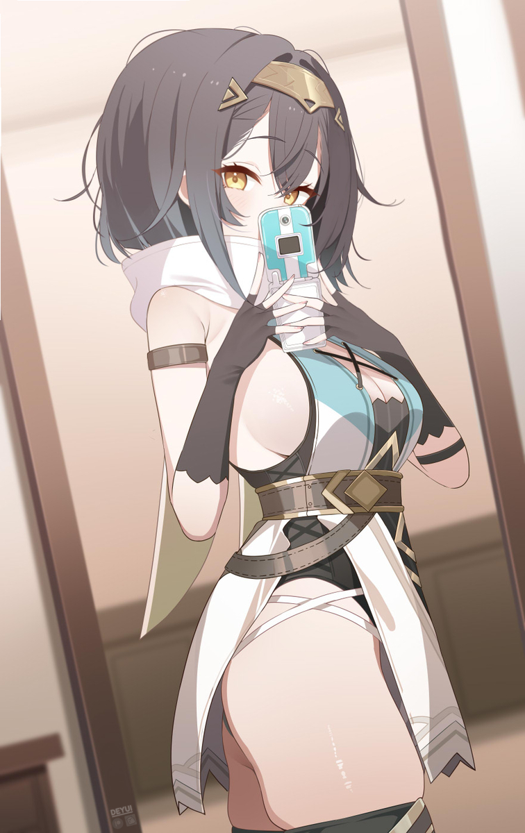 Amber Taking A Selfie (ID: 130946379)